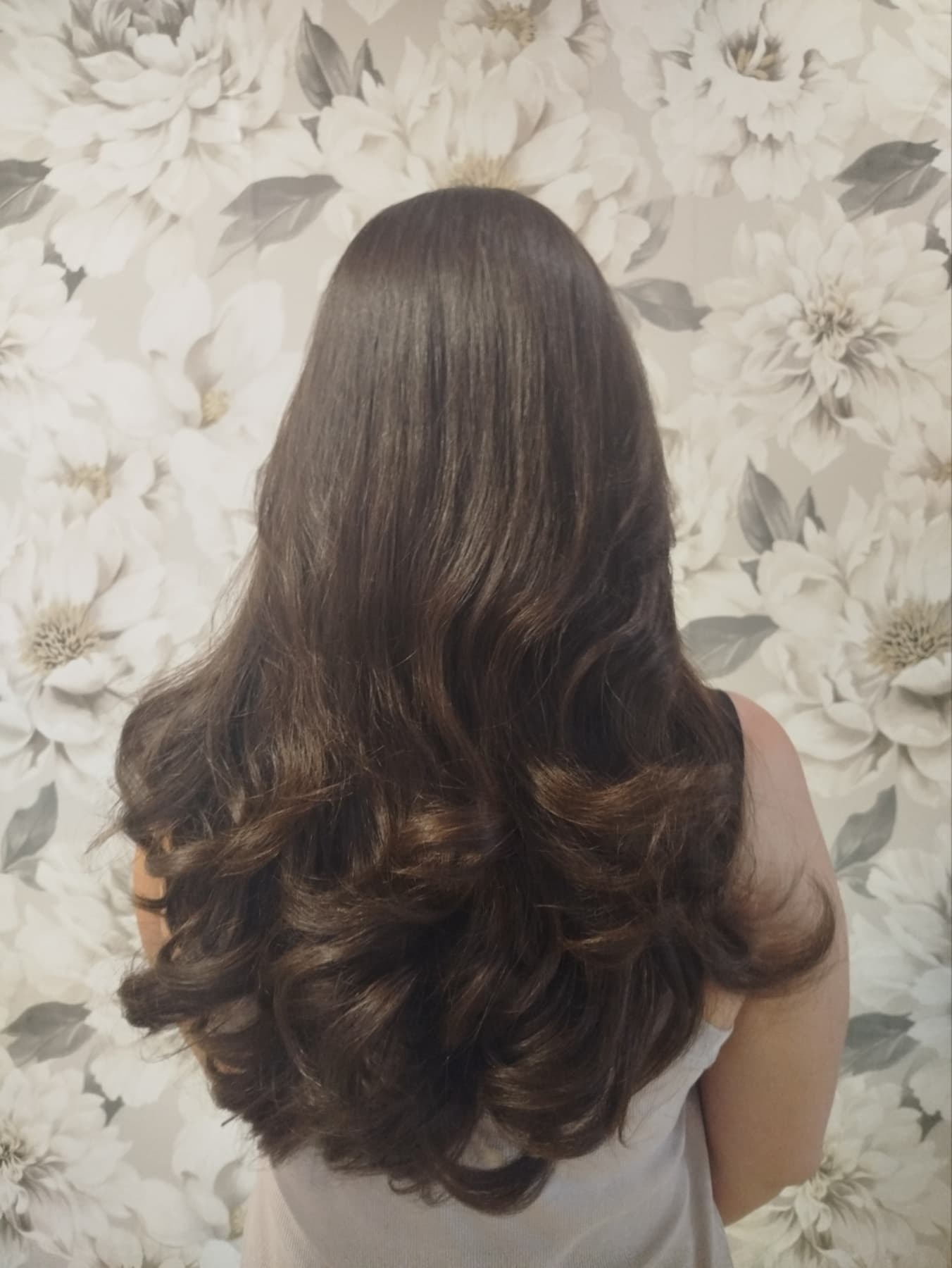 Enterijer i rad salona Hair Salon Legend u Obrenovcu